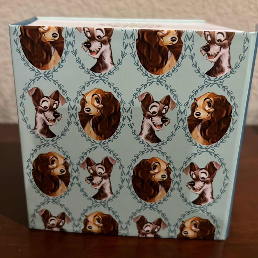 Dooney & Bourke -Disney Magic Band -Lady and the Tramp